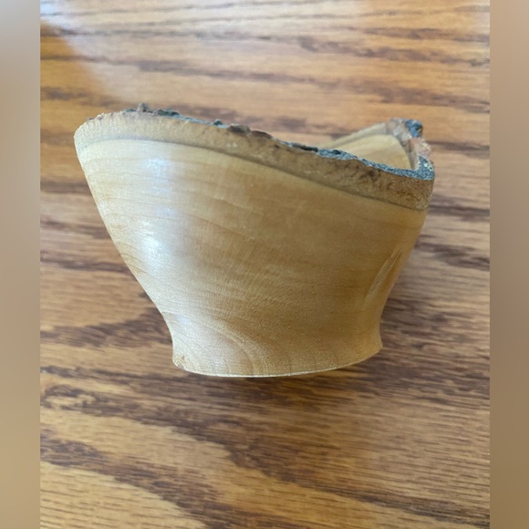Vintage Small Magnolia Wood Bowl By NA Mitchell 8/02 - Picture 5 of 6